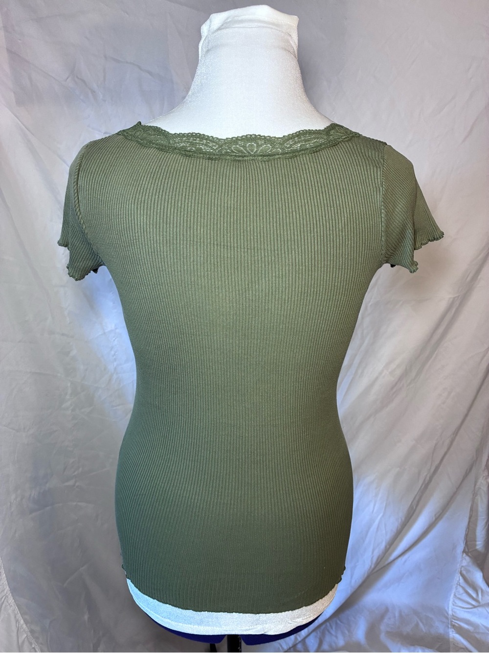 Merona Lace Ribbed Top - Picture 5 of 7